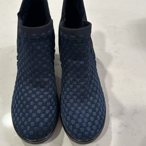 Steve Madden Enda Basketweave Slip-on Ankle Boots Navy Multi Size 6